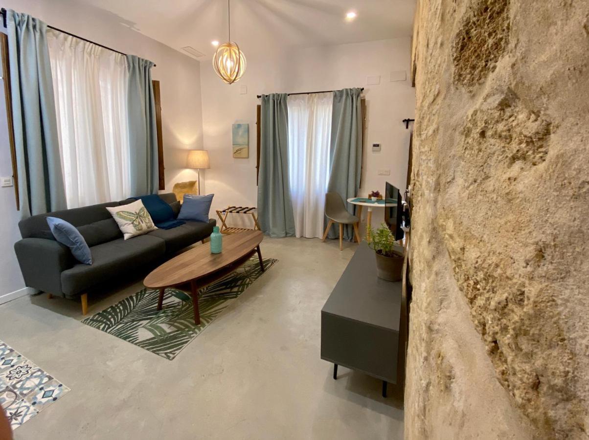 Gadeiras Suites - Apartamentos Turisticos De 2 Llaves Кадис Экстерьер фото